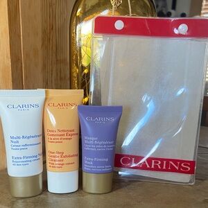 Clarins Skincare Travel Set